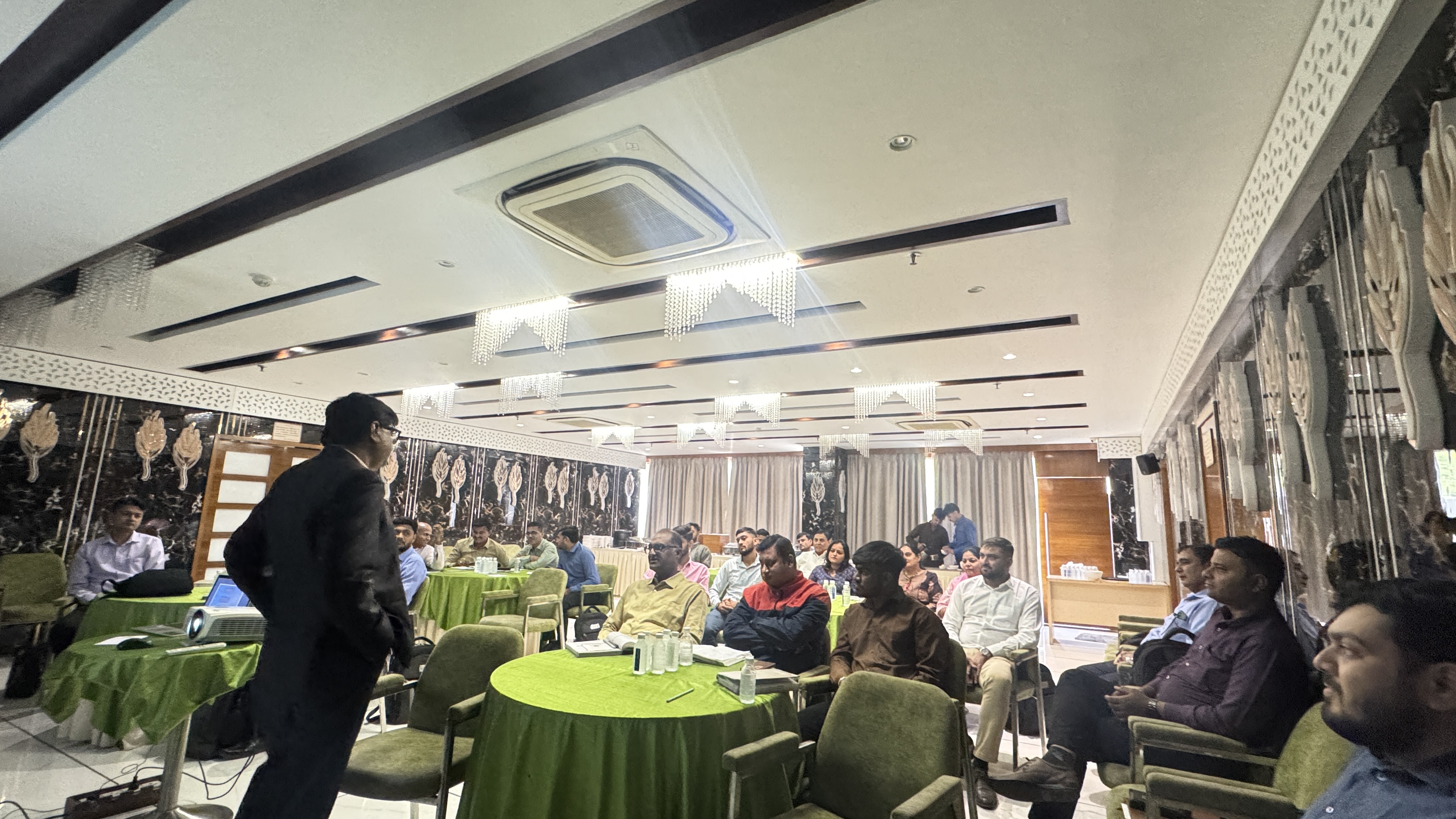 ENERGETIC TRAINING @ECON